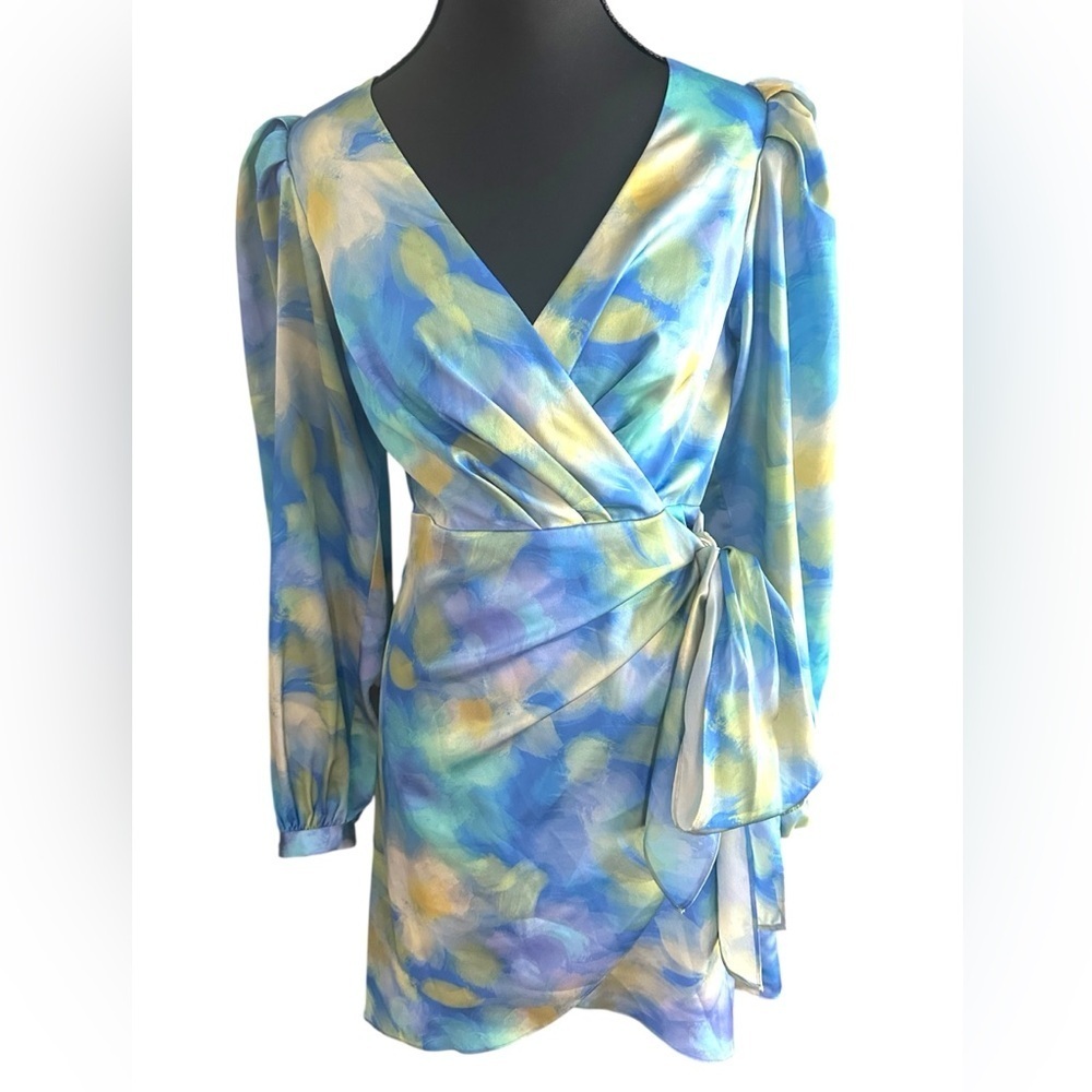 NWT Badgley Mischka Blue & Yellow Watercolor Long Sleeve Satiny Wrap Dress